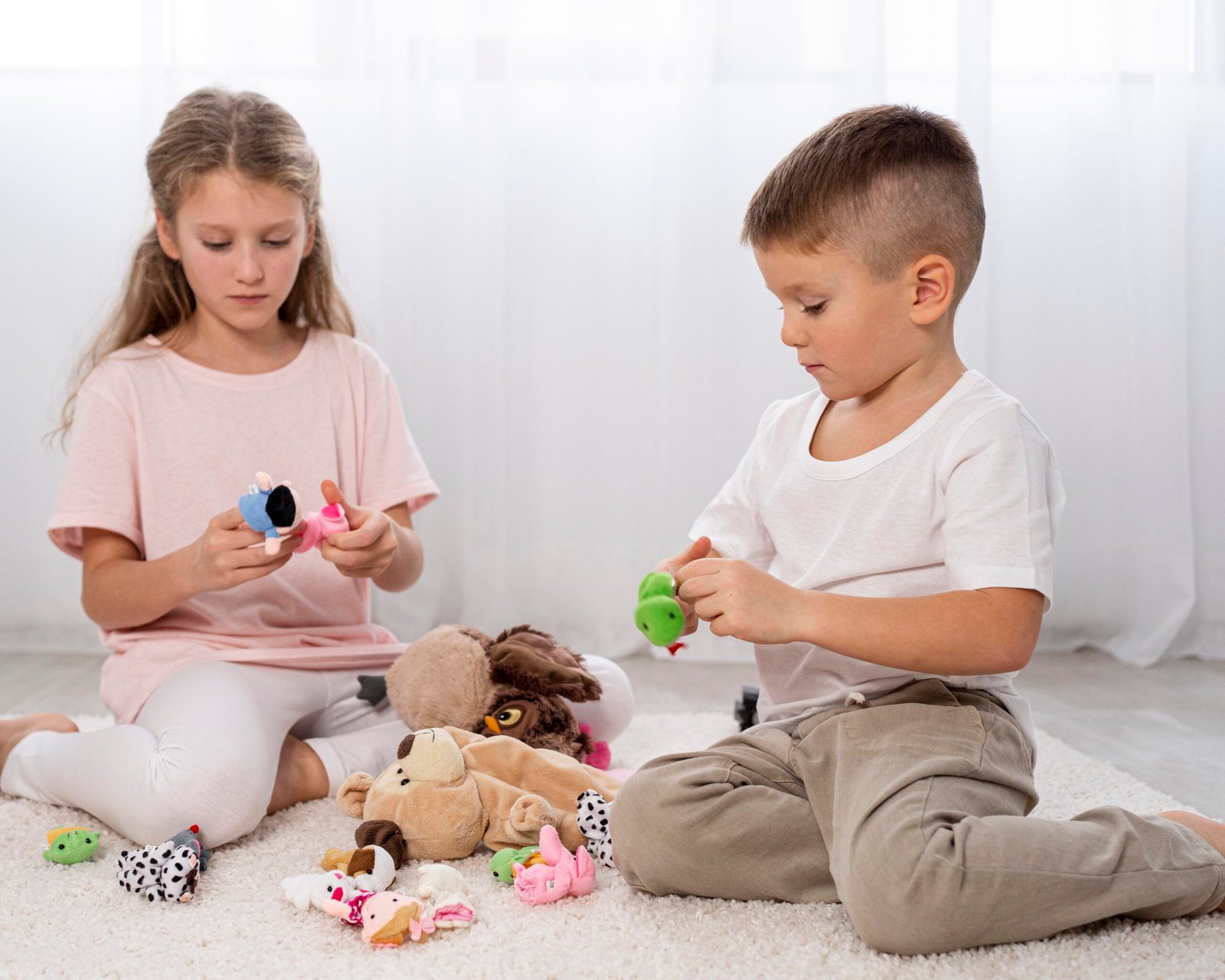 non-binary-kids-playing-together-indoors