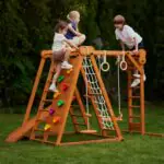 Outdoor jungle gym