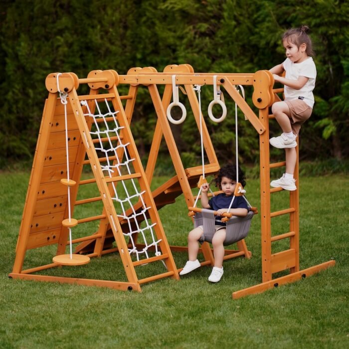 Outdoor jungle gym
