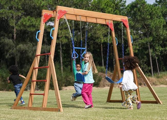 wooden monkey bars dubai
